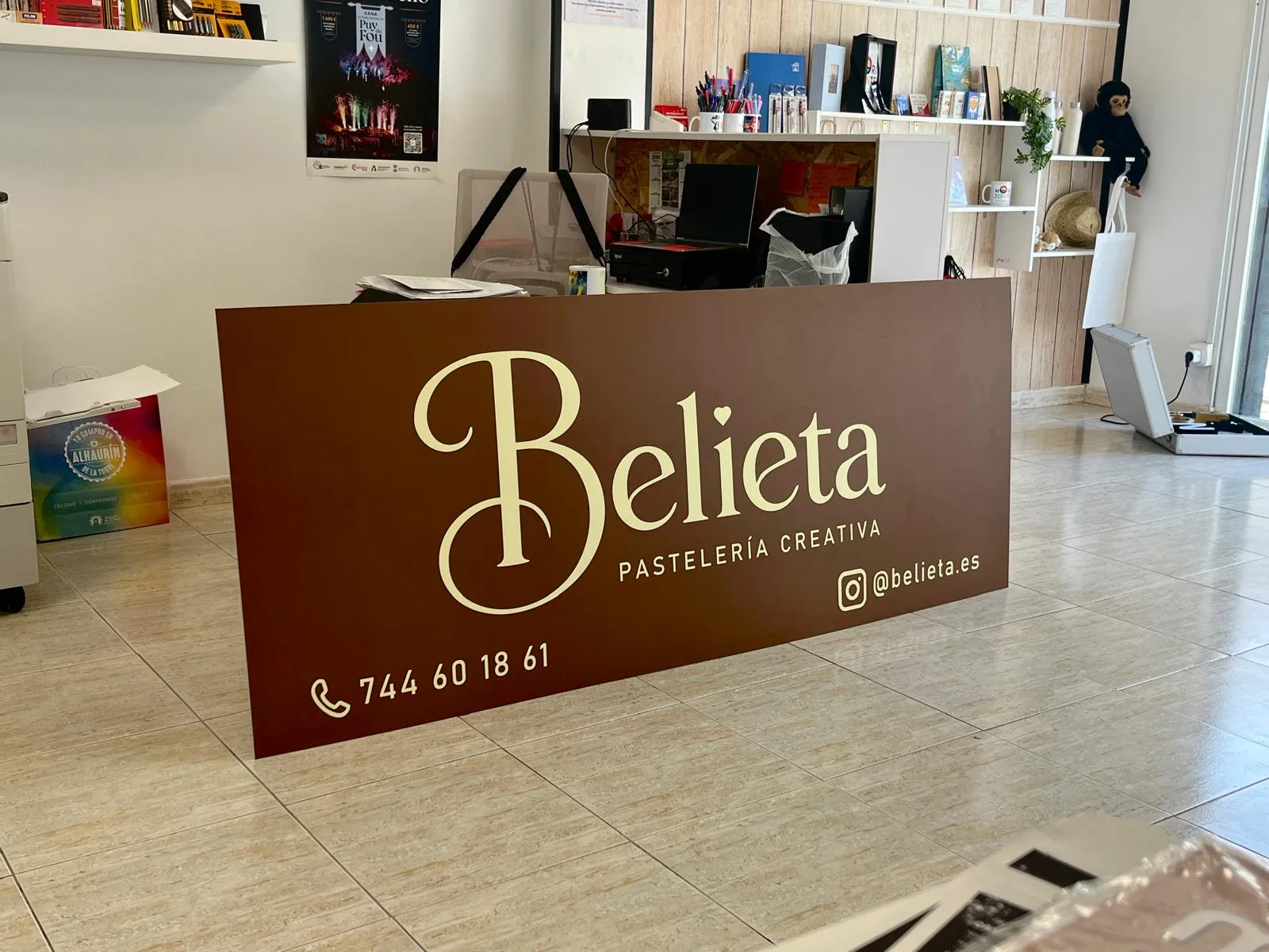 Enseigne lumineuse pour Belieta Pastelería Creativa