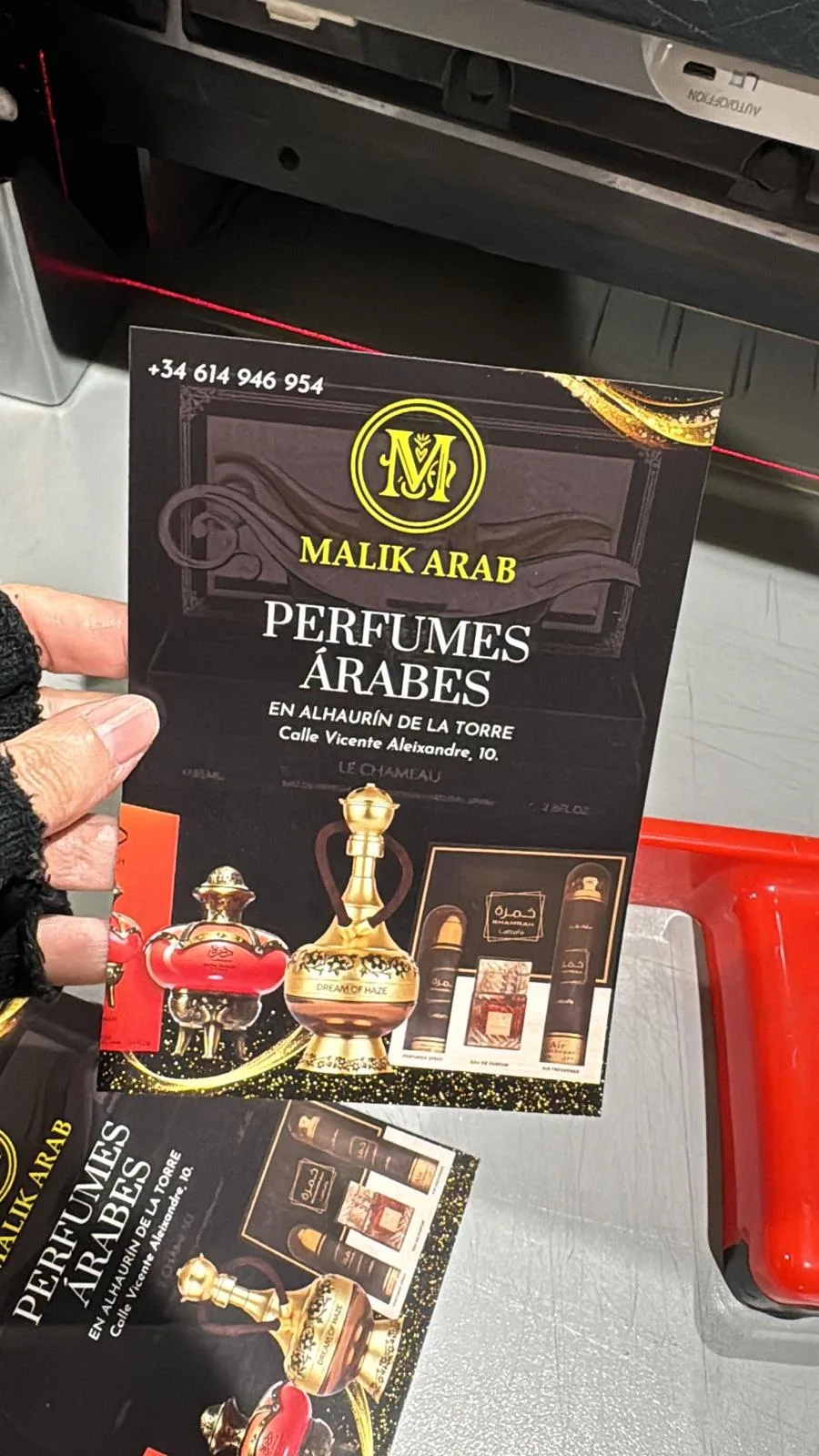 Impresión de flyers para Flyers a doble cara para Malik Arab